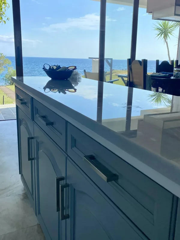 Svolis Beachhouse, Living Room 2